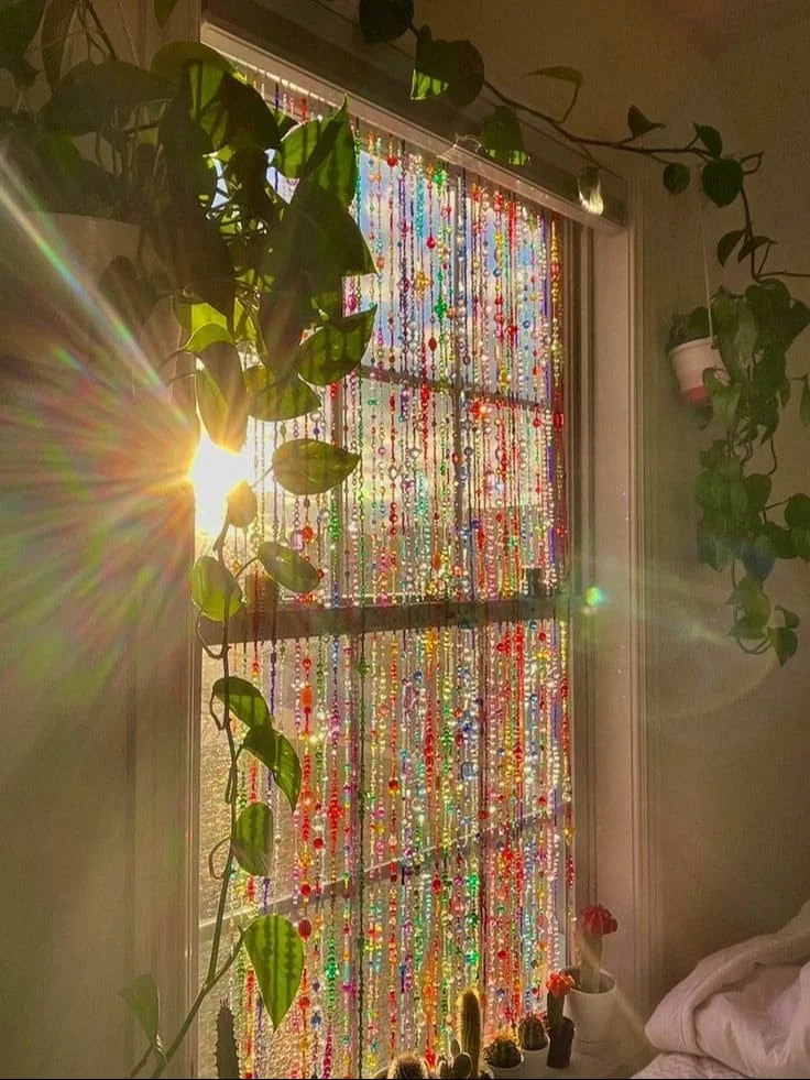 40 Exotic Handmade DIY Suncatcher Ideas to Light Up Your Space | Apartment Decor Inspiration, Future Apartment Decor, Home Interior Design 5 40 Exotic Handmade DIY Suncatcher Ideas to Light Up Your Space | Apartment Decor Inspiration, Future Apartment Decor, Home Interior Design