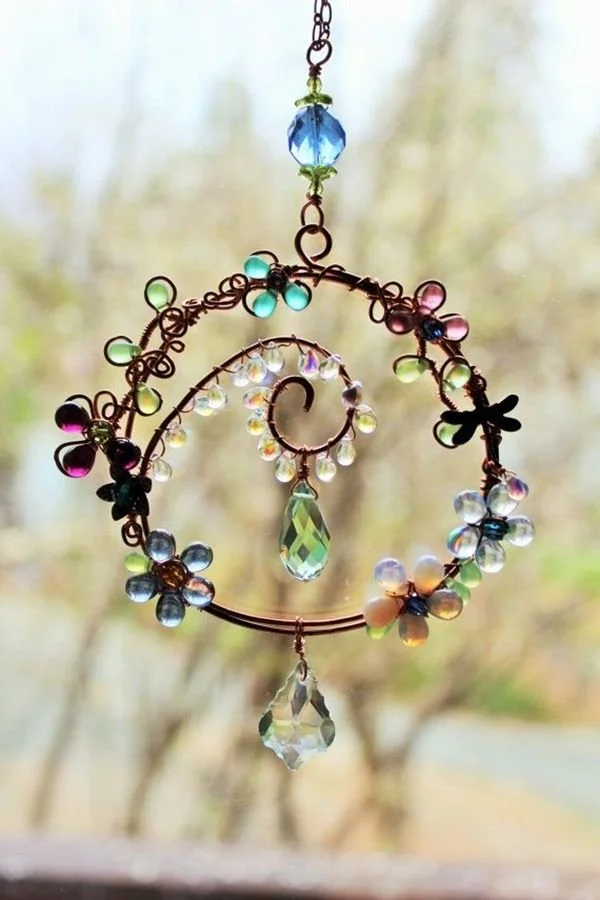40 Outstanding Suncatchers Craft Ideas Anyone Can Make 10 40 Outstanding Suncatchers Craft Ideas Anyone Can Make