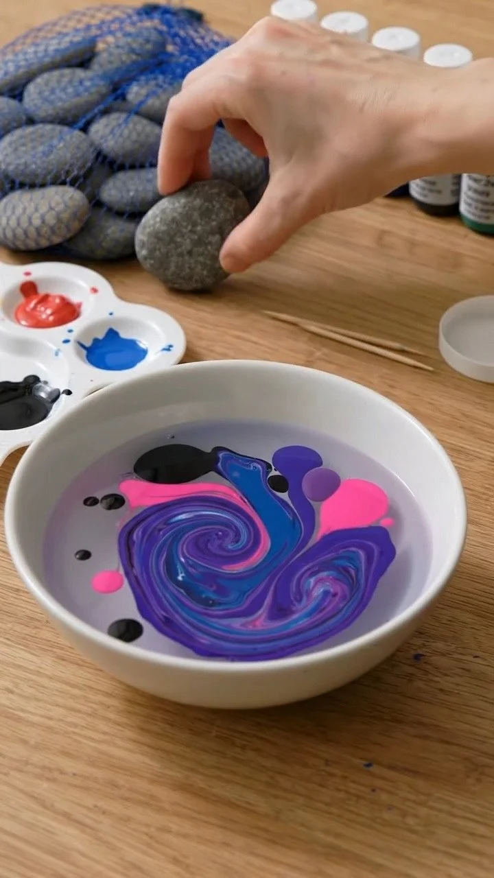DIY galaxy painted rocks transform ordinary stones into cosmic masterpieces filled with colorful space-inspired swirls ✨ Save this project! 10 DIY galaxy painted rocks transform ordinary stones into cosmic masterpieces filled with colorful space-inspired swirls ✨ Save this project!