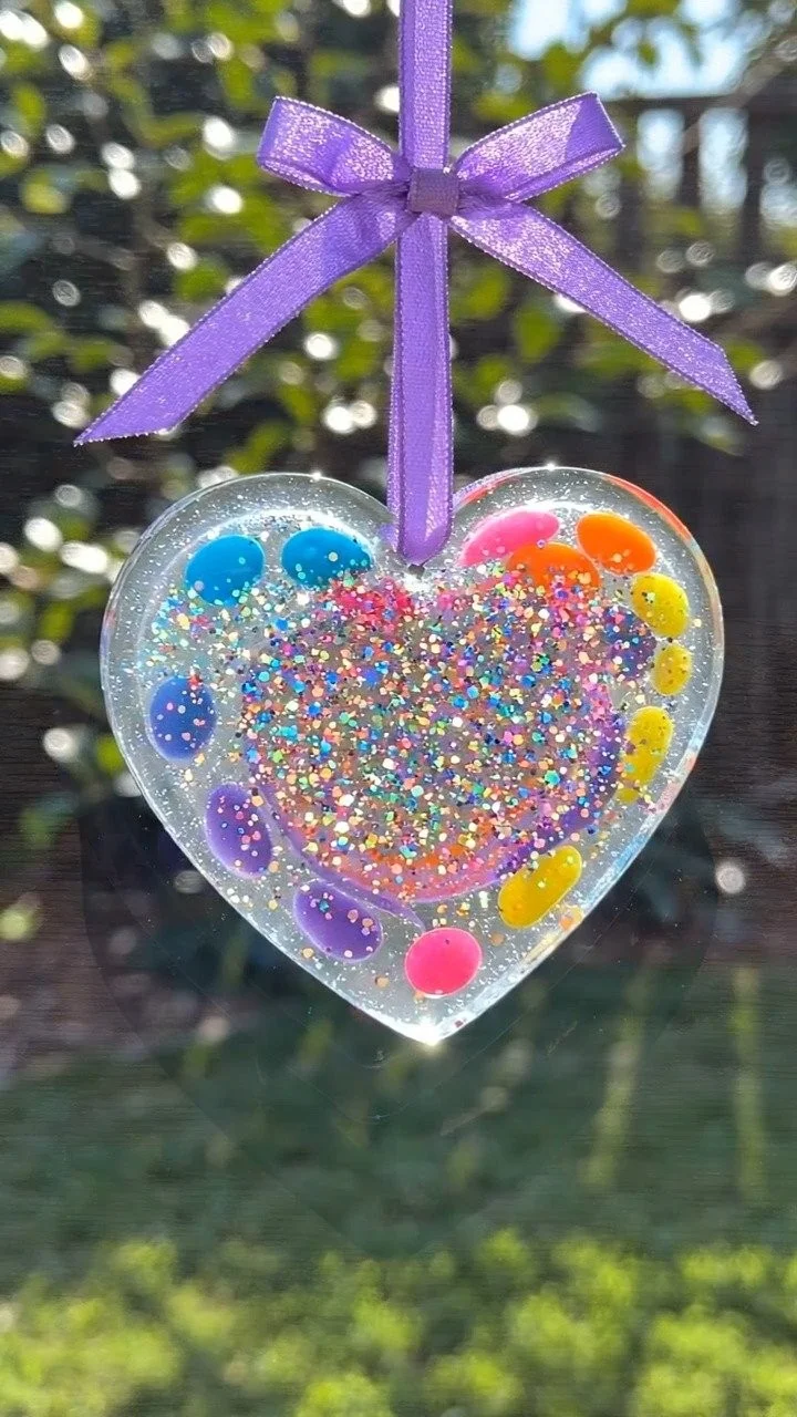 Magical swirled glue suncatchers glow with colorful swirling designs that brighten any window ✨ A mesmerizing decorative DIY. Save this project! 3 Magical swirled glue suncatchers glow with colorful swirling designs that brighten any window ✨ A mesmerizing decorative DIY. Save this project!