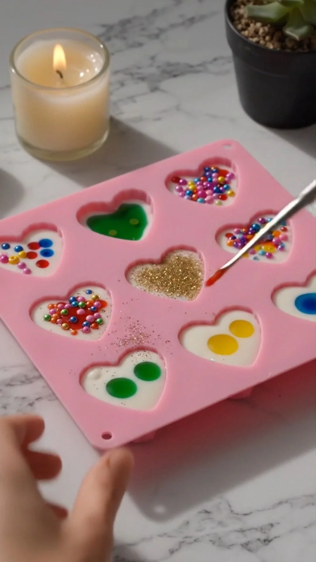Swirled glue sun catchers create mesmerizing colorful patterns that light up any window ✨ A magical decorative DIY. Save this project! 6 Swirled glue sun catchers create mesmerizing colorful patterns that light up any window ✨ A magical decorative DIY. Save this project!