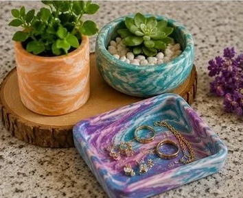 Marbled Air-Dry Clay Planters and Trinket Dishes 10 Marbled Air-Dry Clay Planters and Trinket Dishes